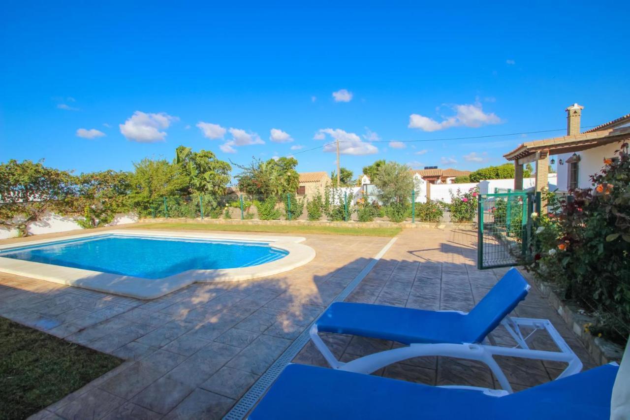 Vakantiehuis Vivienda Rural El Chirimbolo Conil De La Frontera